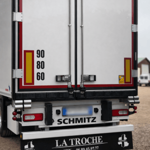 Bavette personnalisée – Image 3
