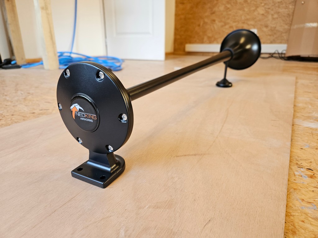 Trompe Nedking 95 cm Noir